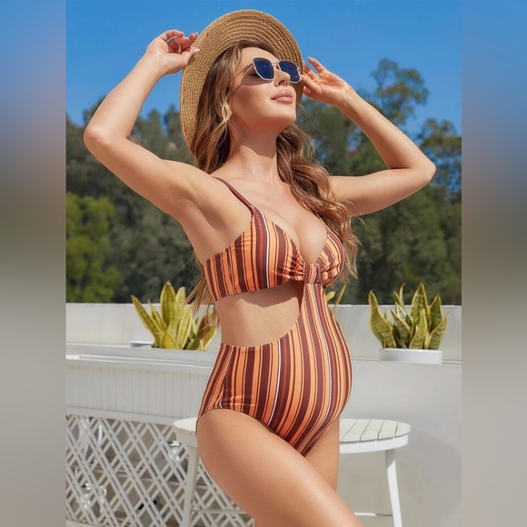 Maternity bathing suit bikini size 4/Small new, never worn - Picture 4 of 5